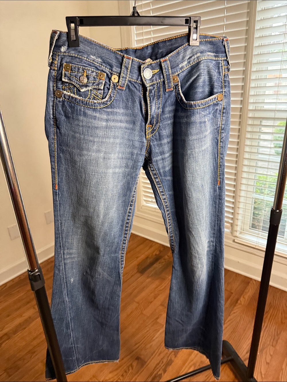 True Religion Blue Denim Jeans with Yellow & Orange Topstitching Sz 32x33
